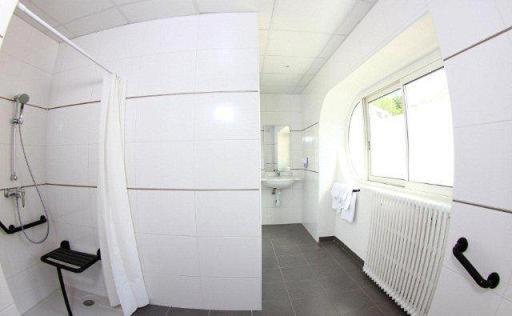 Hotel De Lisieux 3*